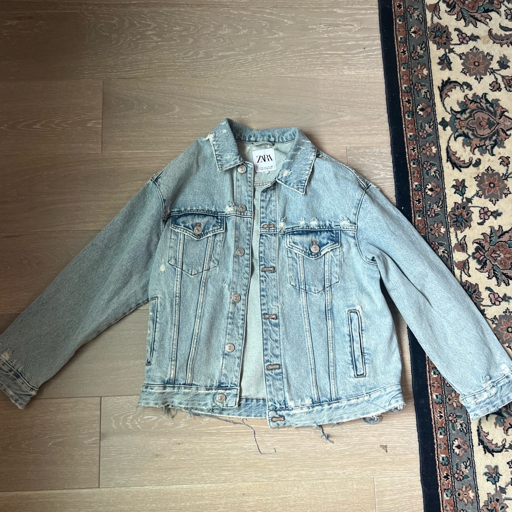 Zara distressed oversized denim jacket light wash size small